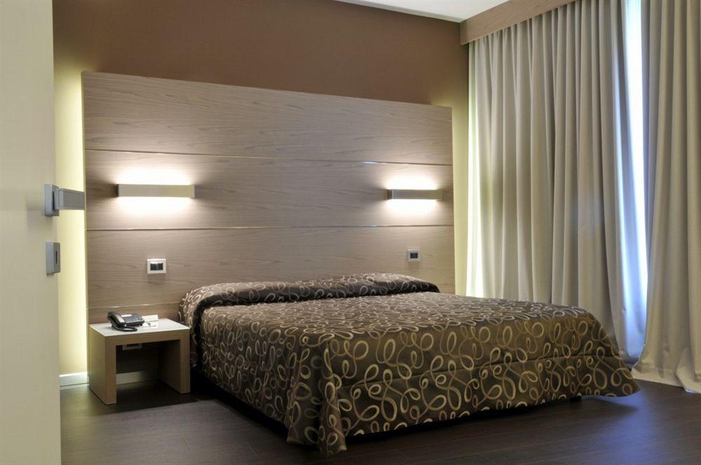 Hotel Federico II Iesi Ngoại thất bức ảnh