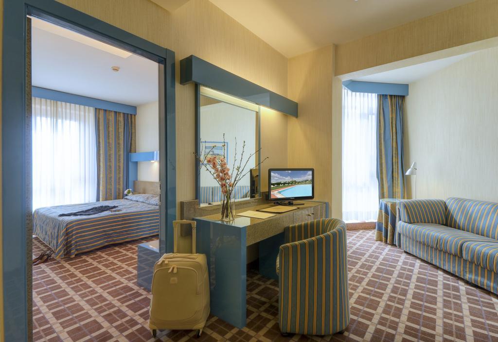 Hotel Federico II Iesi Ngoại thất bức ảnh