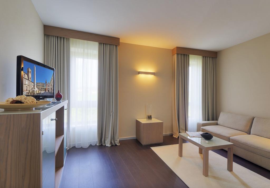 Hotel Federico II Iesi Ngoại thất bức ảnh