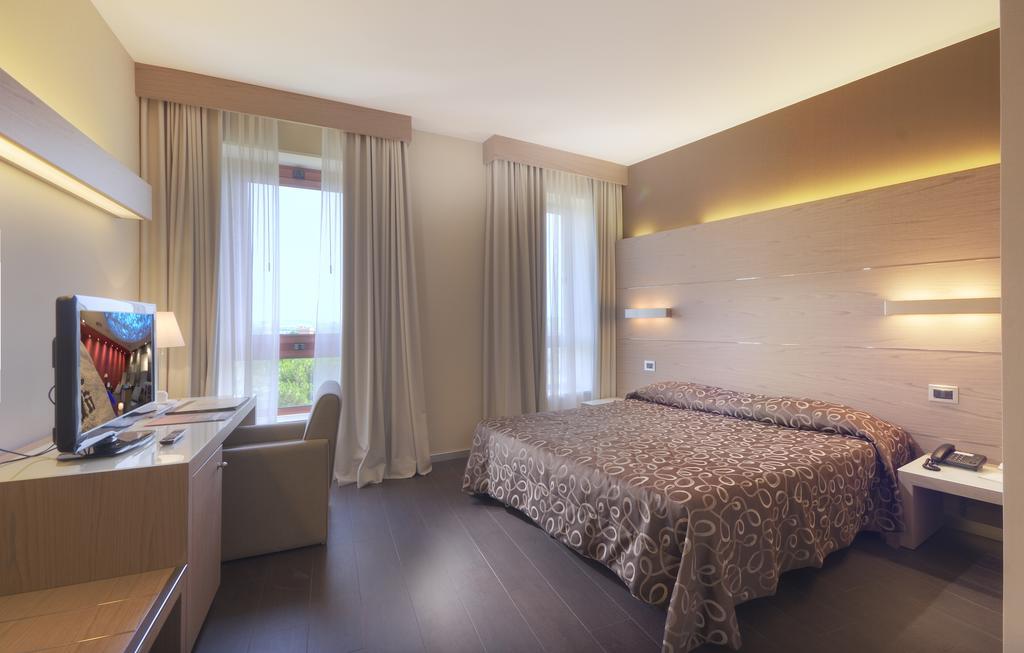 Hotel Federico II Iesi Ngoại thất bức ảnh